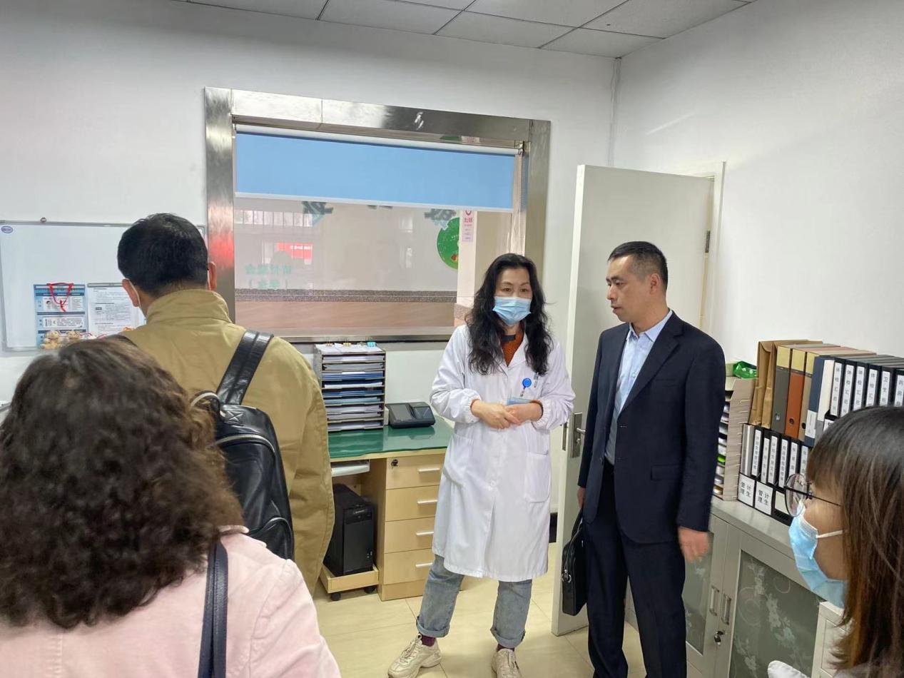后勤保卫处开展兄弟学校医务室调研