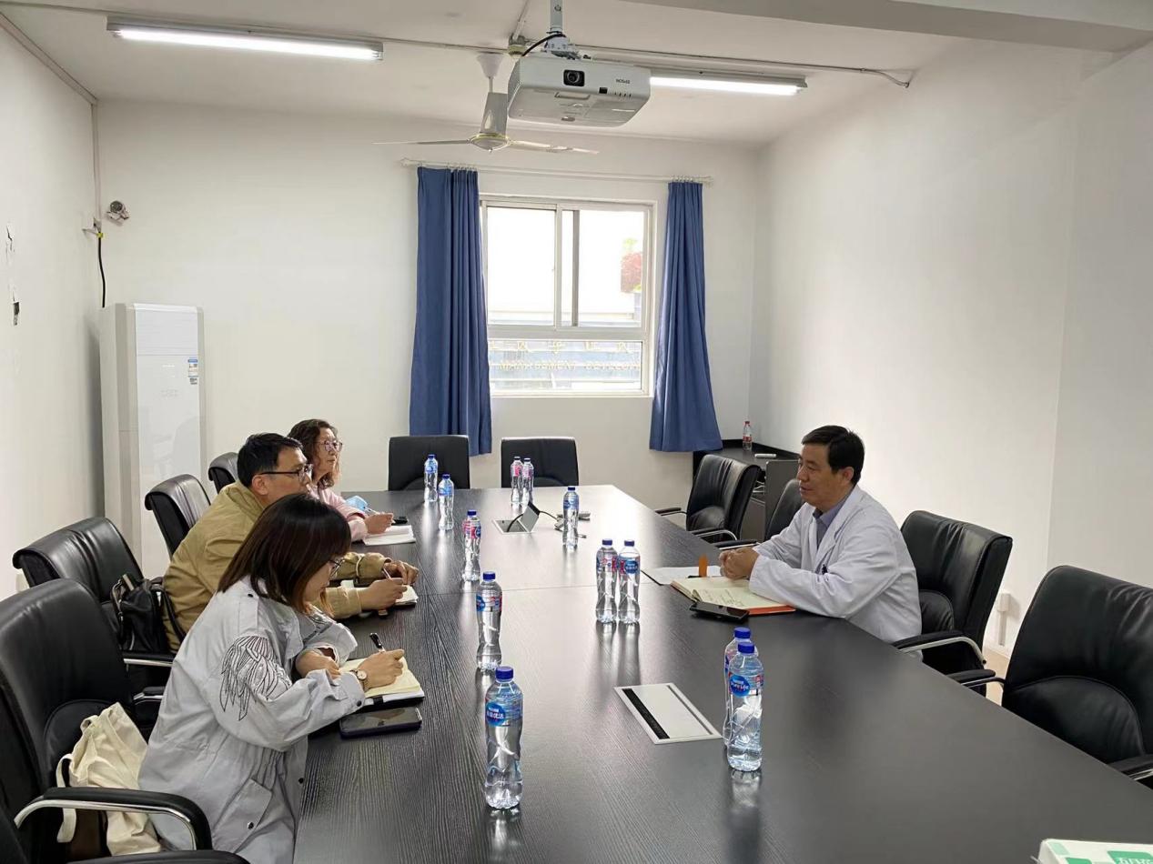 后勤保卫处开展兄弟学校医务室调研